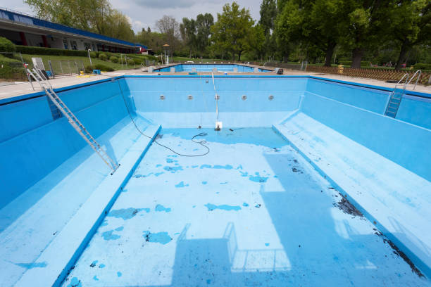 Best Water damage restoration cost  in Woodlawn Beach, FL